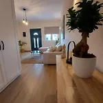 Kentia Fine Living Apartment